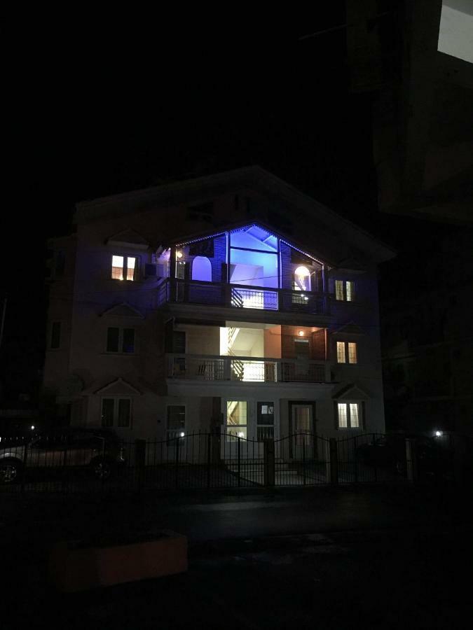 Exotic Copa Cabana Beachftont Flic en Flac Exterior photo